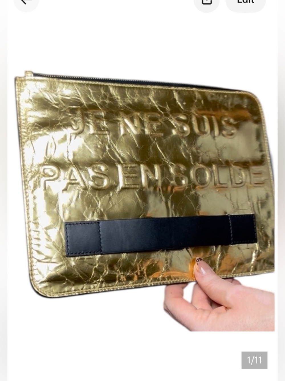 Chanel "Je Ne Suis Pas En Solde" clutch bag in gold metallic crinkled leather